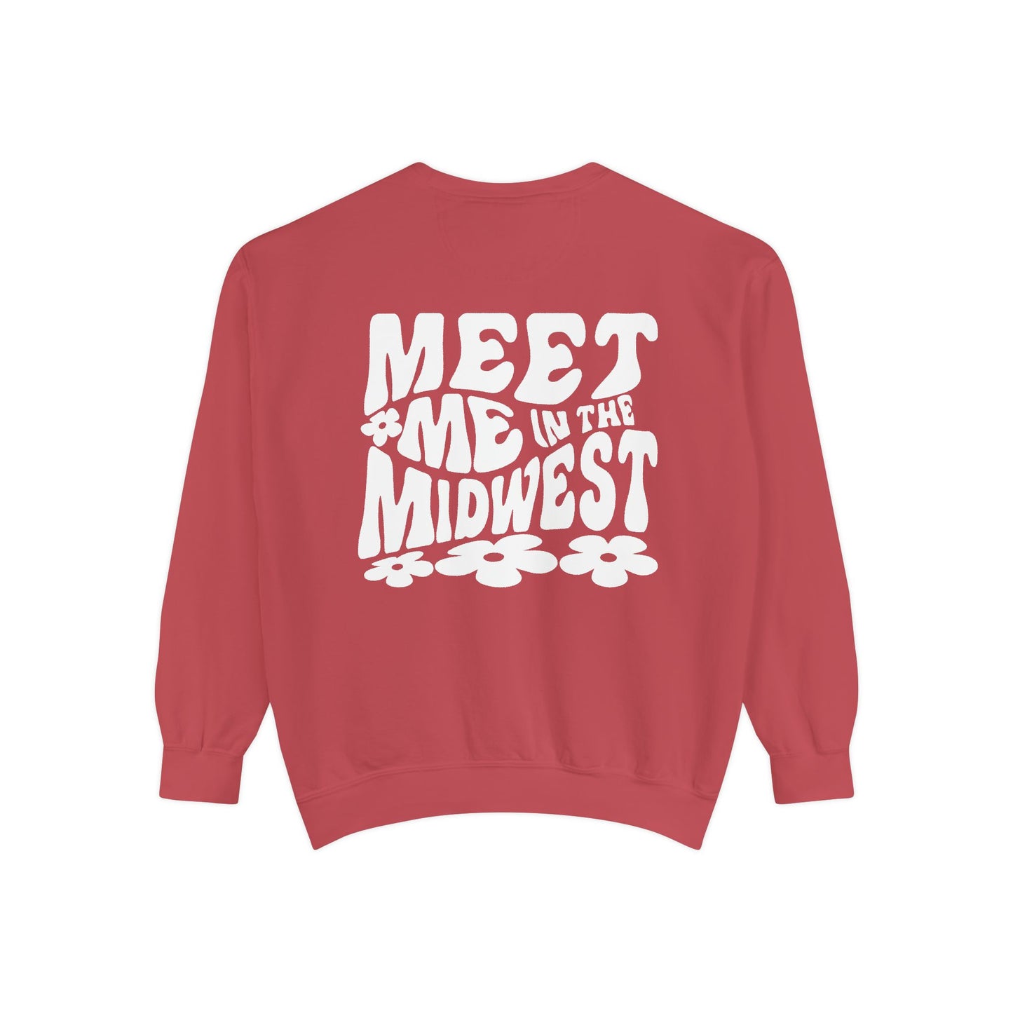 Crewneck sweatshirt with bold "Meet Me in the Midwest" typography and floral design. Perfect for casual outfits, relaxed weekends, or road trips. Oversized fit offers trendy, comfortable style for everyday wear.
