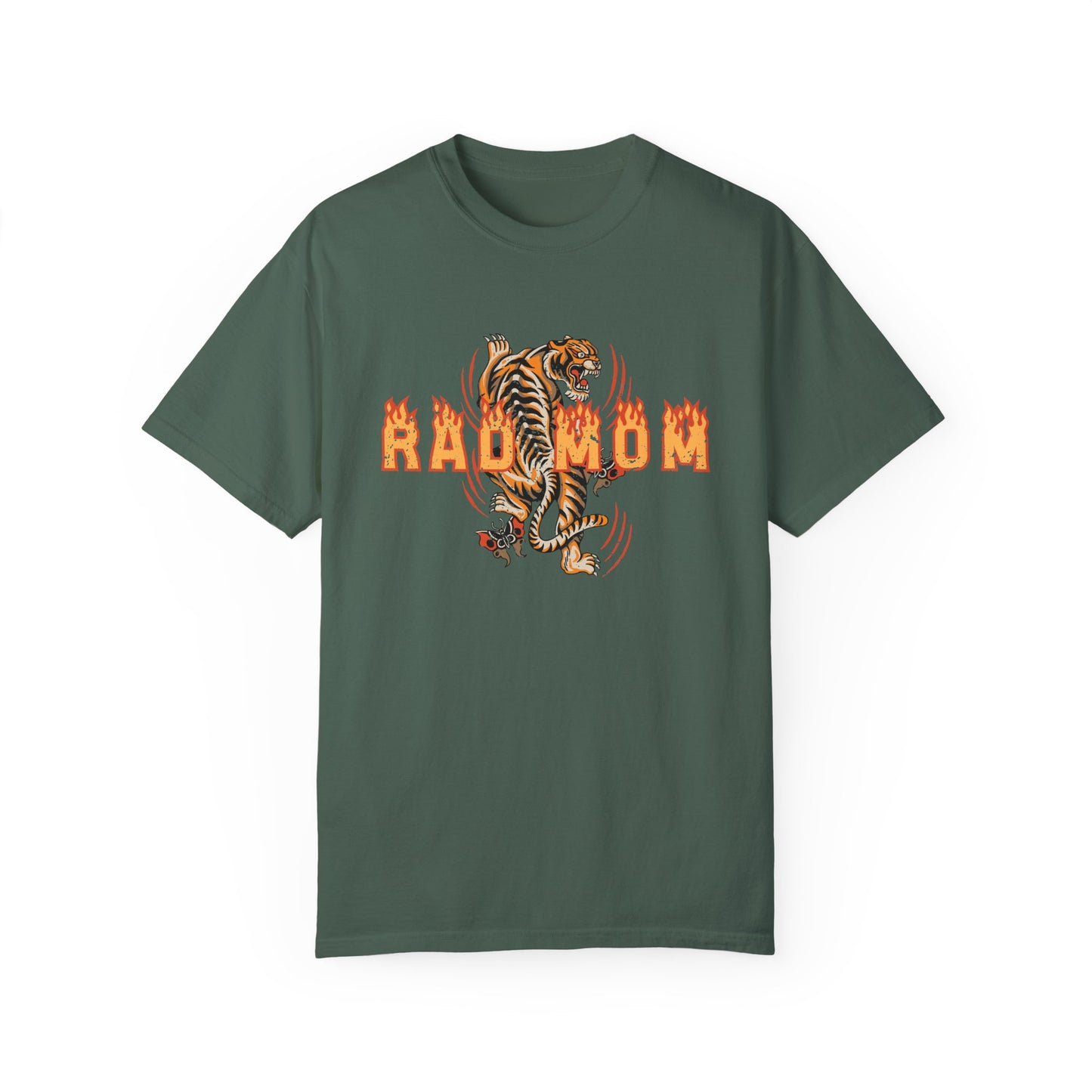 Rad mom graphic tee featuring bold vintage tiger design with flame details. Cool mom streetwear shirt with retro tattoo style graphic perfect for everyday edgy mom style and bold vintage inspired streetwear.
