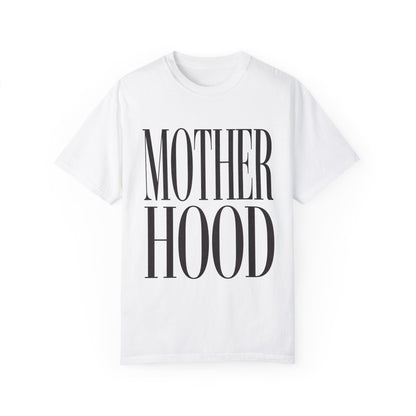 Minimalist Mom Tee with bold graphic design and relaxed fit. Modern Mom T-Shirt perfect for everyday wear. Chic Oversized Tee for stylish moms. Statement Mom Tee with comfy feel, great for mom life outfits, casual looks, and motherhood style.
