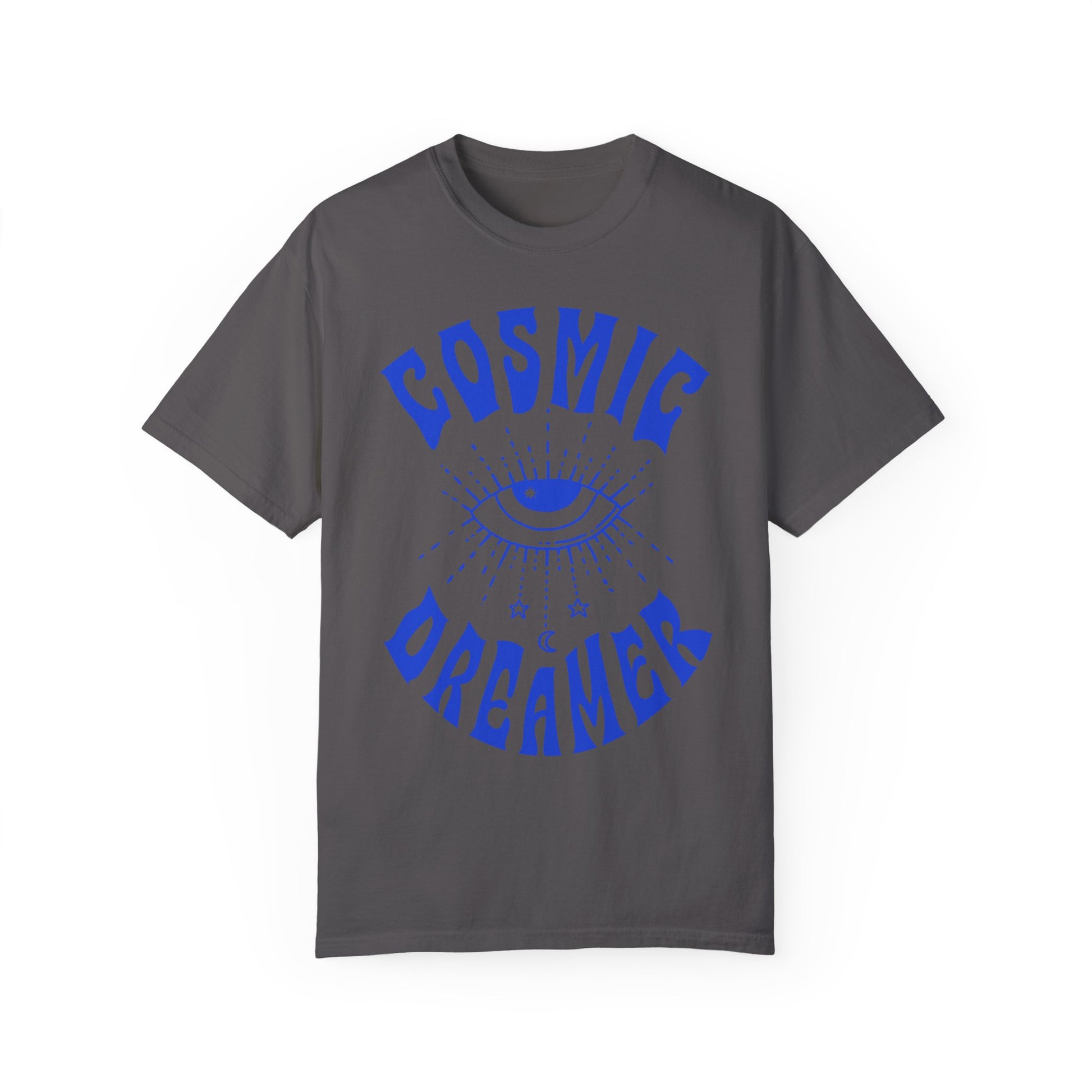 Mystical graphic tee featuring a spiritual eye, cosmic dreamer typography, and celestial design. Perfect for vintage-inspired outfits, boho rebel style, and night sky aesthetics.