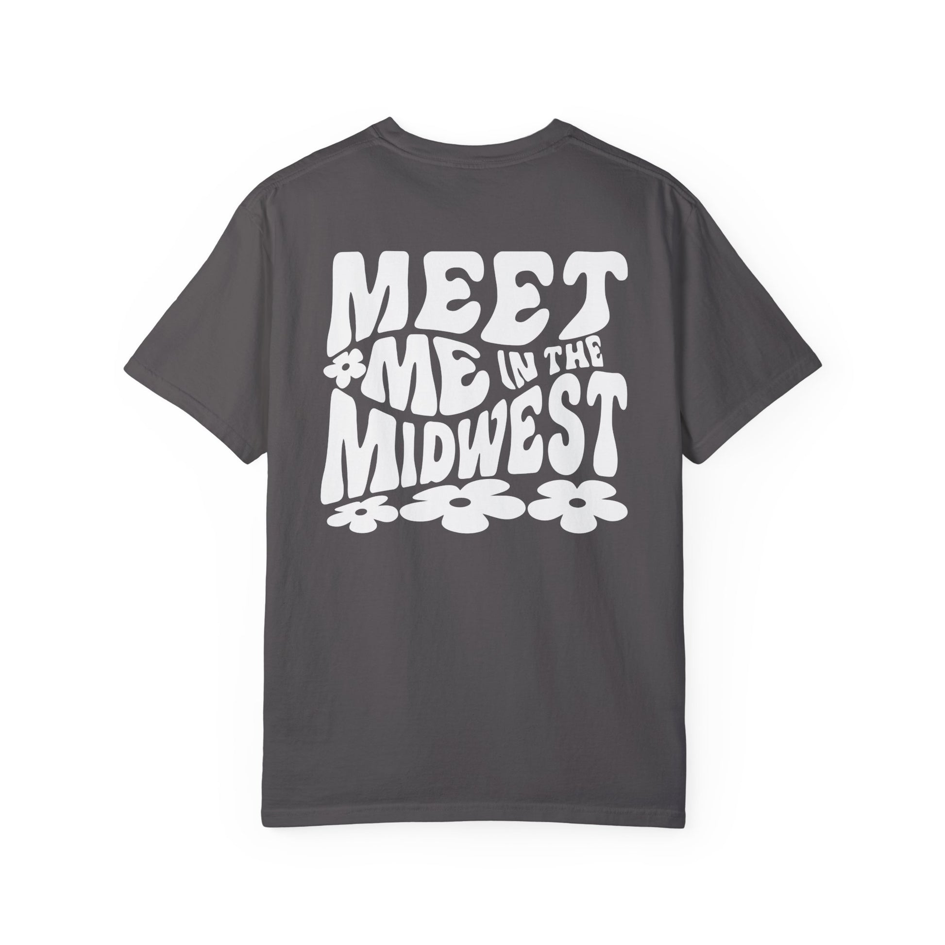 Retro Midwest shirt with bold floral graphic design and "Meet Me in the Midwest" text. Perfect for casual outfits, Midwest road trips, or trendy Midwest looks, combining comfort and style effortlessly. 
