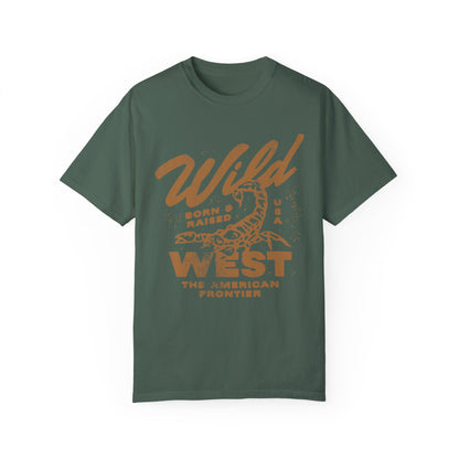 Vintage western shirt with a scorpion graphic and distressed details. Retro cowboy t-shirt inspired by the American West. Rodeo graphic t-shirt with a rustic frontier style. Wild West graphic tee with a bold design for a rugged, adventurous look.