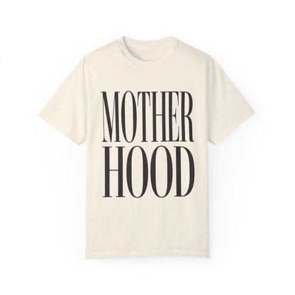 Minimalist Mom Tee with bold graphic design and relaxed fit. Modern Mom T-Shirt perfect for everyday wear. Chic Oversized Tee for stylish moms. Statement Mom Tee with comfy feel, great for mom life outfits, casual looks, and motherhood style.