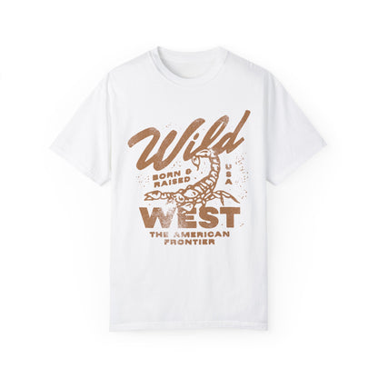 Vintage western shirt with a scorpion graphic and distressed details. Retro cowboy t-shirt inspired by the American West. Rodeo graphic t-shirt with a rustic frontier style. Wild West graphic tee with a bold design for a rugged, adventurous look.