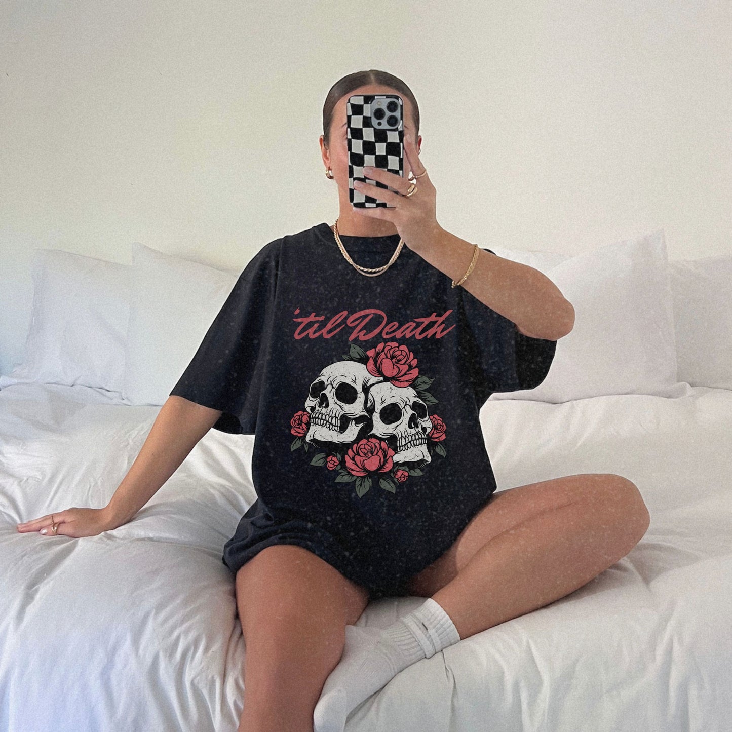 Graphic tee featuring a bold skull and roses design with vintage-inspired details. Perfect for fans of retro skeleton shirts, romantic gothic skull tees, or punk skull rose graphics. A unique aesthetic tattoo skull tee for edgy and dark romance lovers.